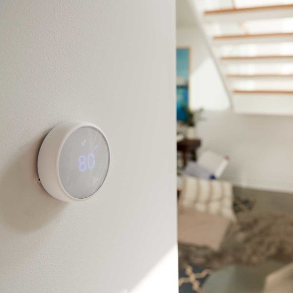 Image of a smart thermostat.